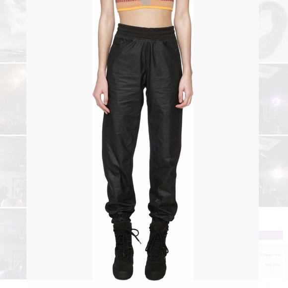 Yeezy Pants - YEEZY SEASON 3 Tyvek Joggers in Onyx - size S